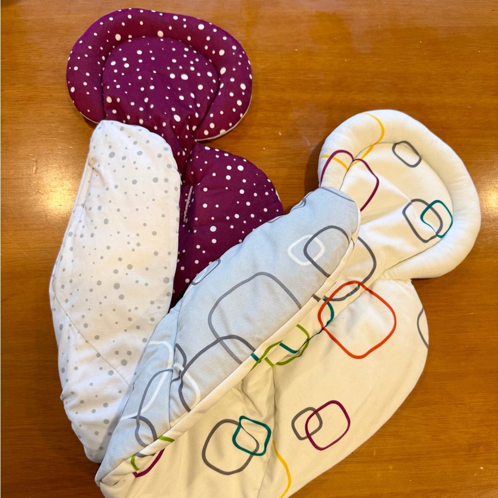 (2) 4moms newborn inserts